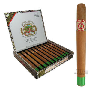 Arturo Fuente  Royal Salute
