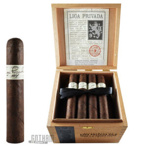 Liga Privada No. 9 Robusto