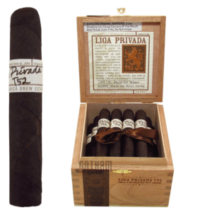 Liga Privada T52 Petit Corona